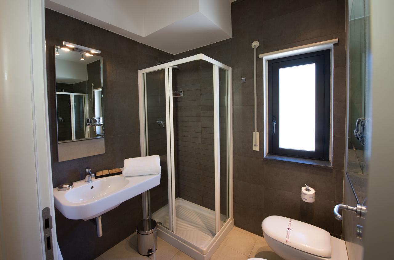 Residence Acqua Del Conte Мессина Экстерьер фото